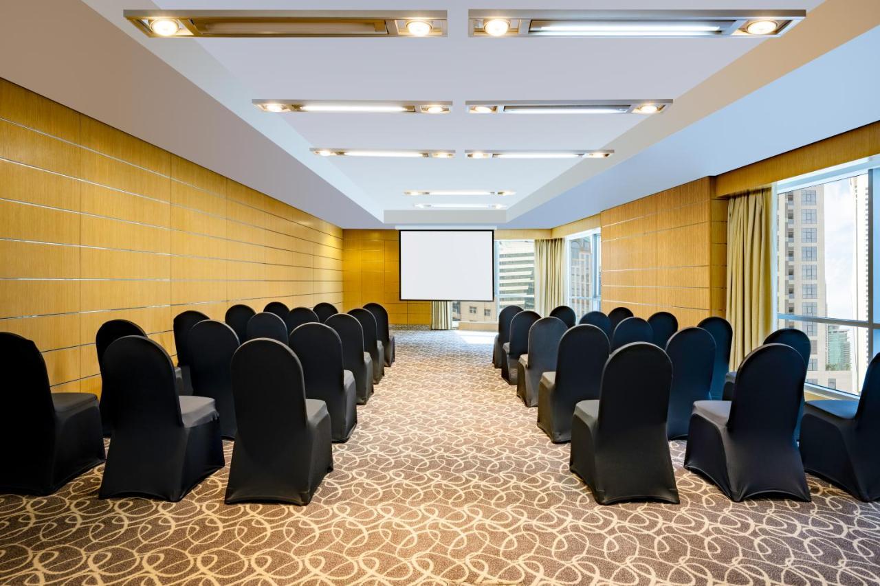 Qabila Westbay Hotel By Marriott Doha Exterior photo Meeting room