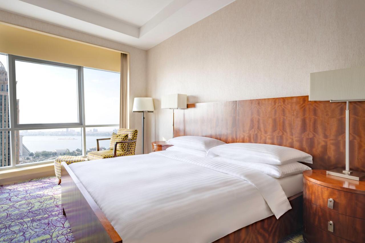 Qabila Westbay Hotel By Marriott Doha Exterior photo A bedroom at the hotel