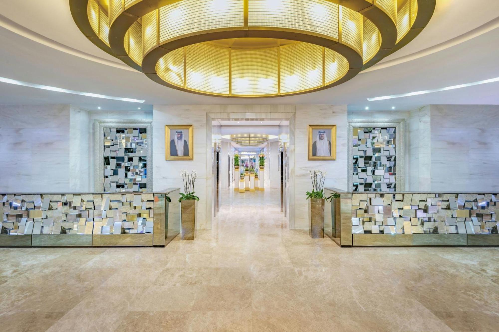 Qabila Westbay Hotel By Marriott Doha Exterior photo Lobby